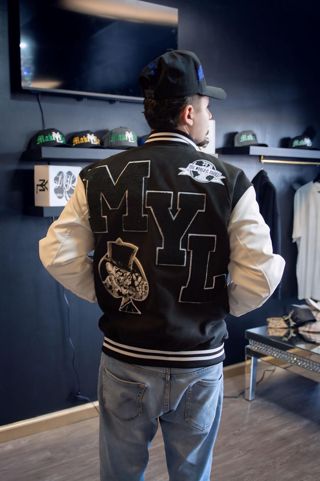 ace of spade with skull & gorilla with crown